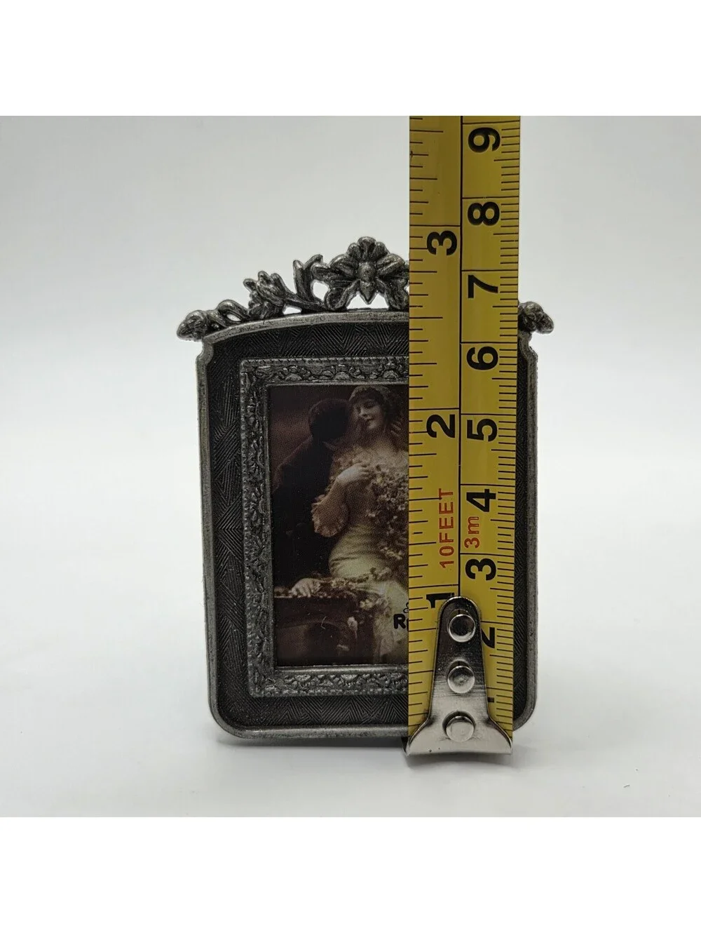 Vintage Russ Mini Picture Frame Floral Geometric Silver
